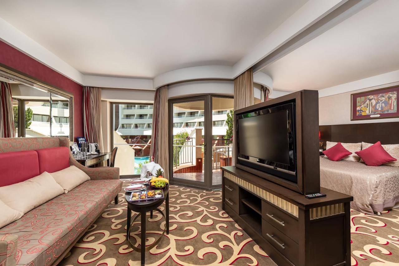 Cornelia Diamond Golf & 5*
