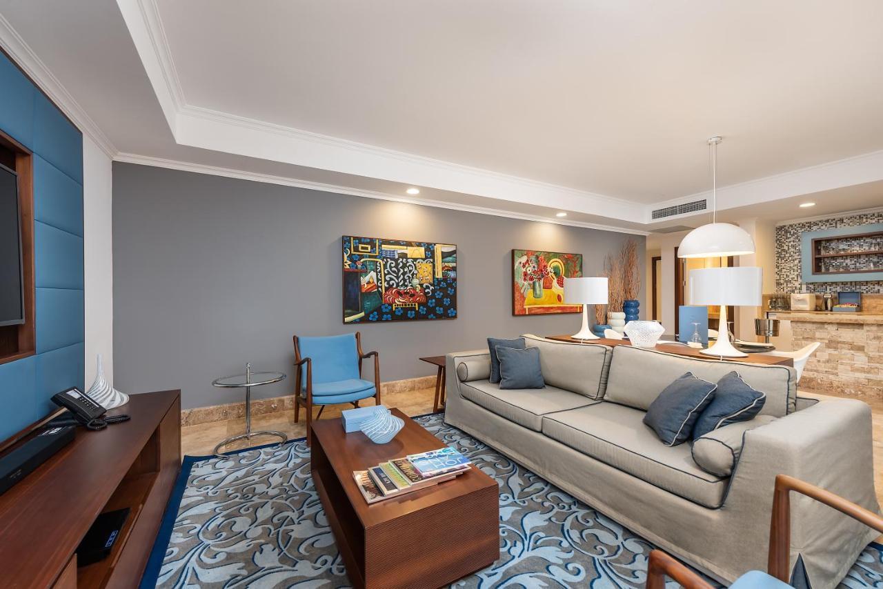Cornelia Diamond Golf & 5*